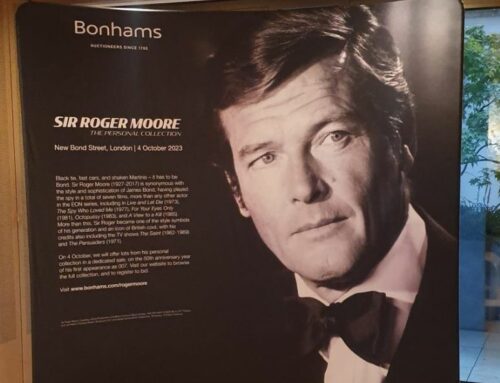 Subasta de recuerdos de Roger Moore