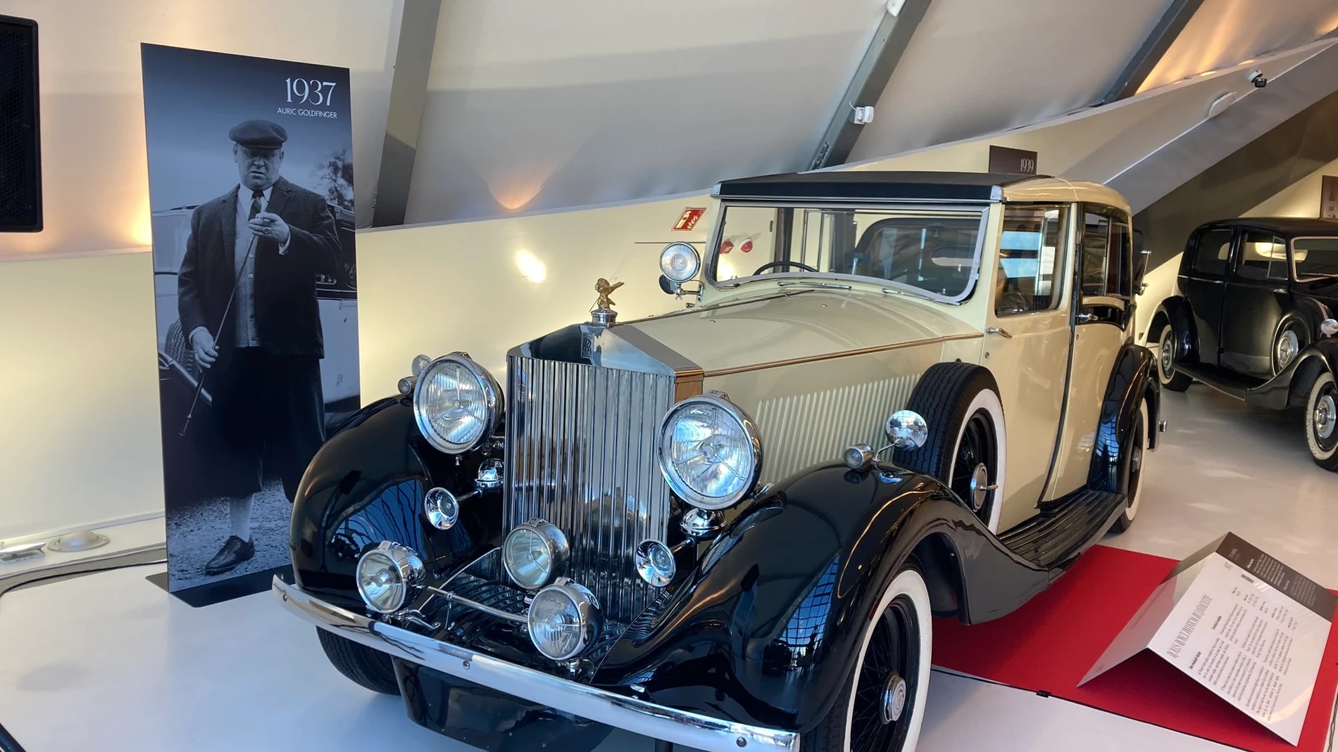 historia rolls royce exhibe zaragoza 98