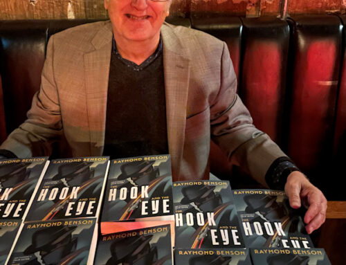 The Hook and the Eye de Raymond Benson