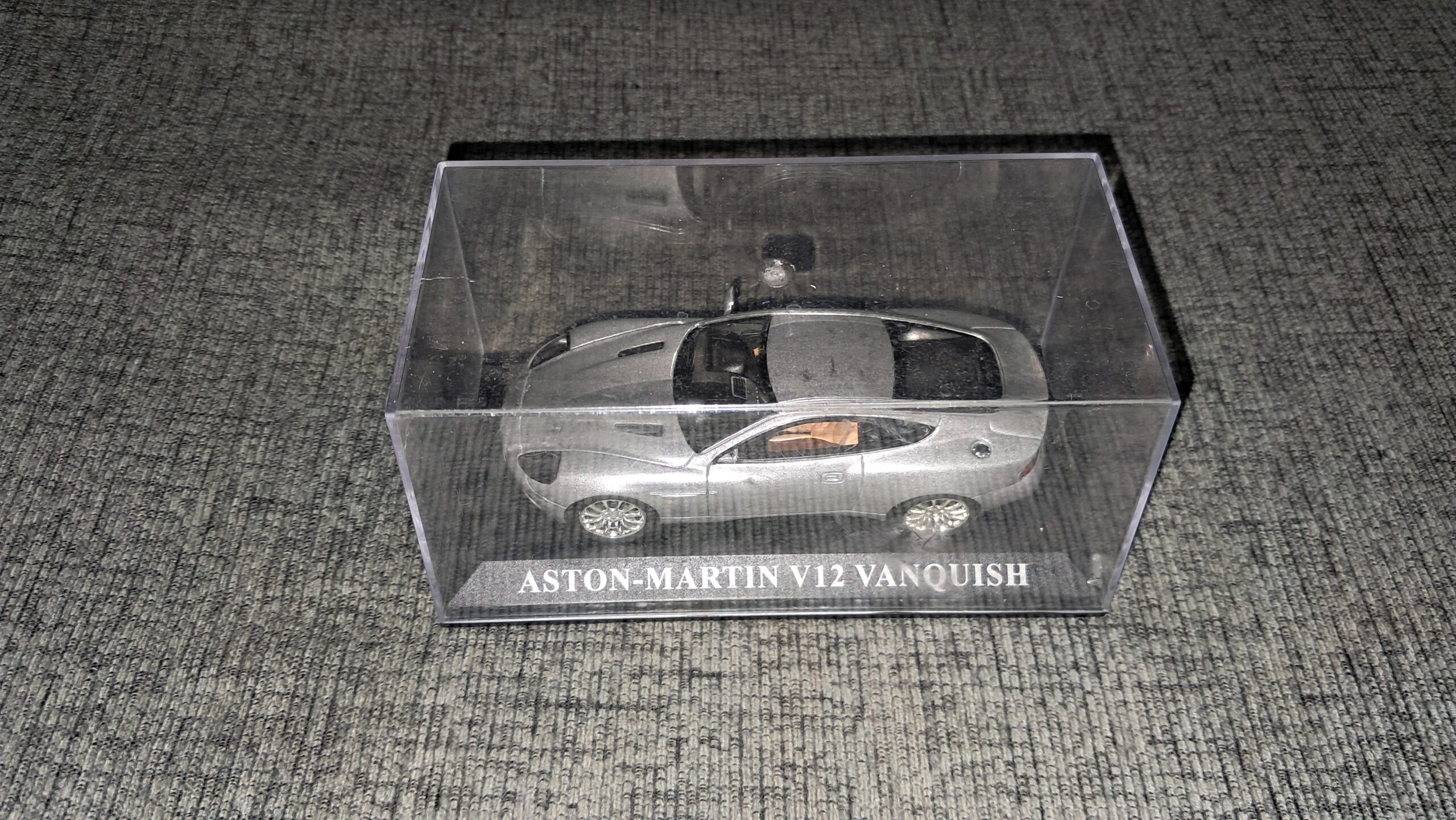 AstonMartinVanquish scaled
